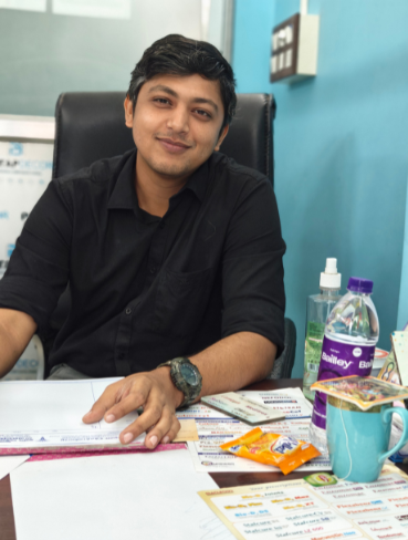 About Dr. Sayan Chakraborty